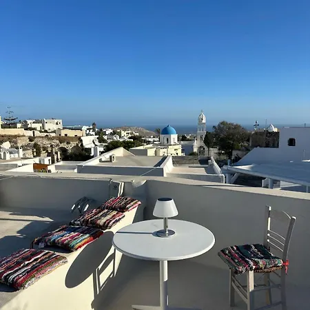 Unique Small Stonehouse At Thira Casa de Férias *