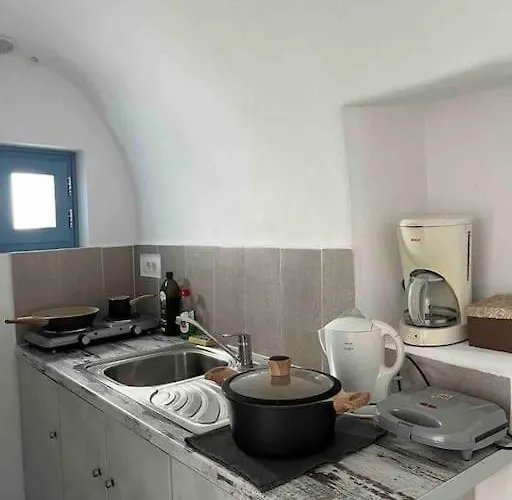 Unique Small Stonehouse At Thira *