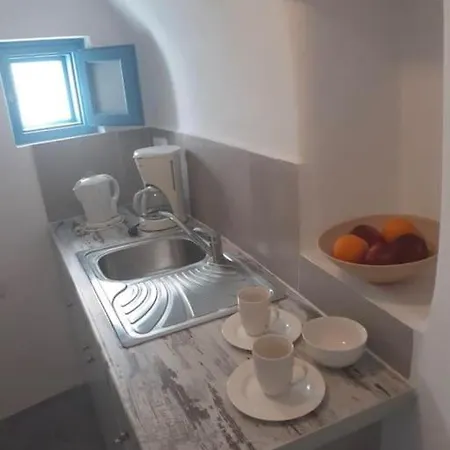 Tatil Evi Unique Small Stonehouse At Thira *