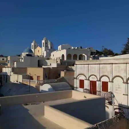 Unique Small Stonehouse At Thira * 메갈로호리